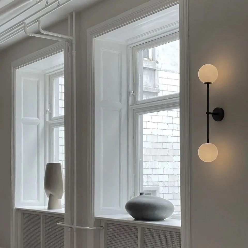 Светильник настенный Drop Wall Lamp Bulp Grey