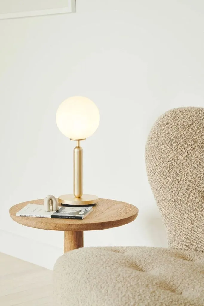 Лампа настольная Miira Table Brass Opal