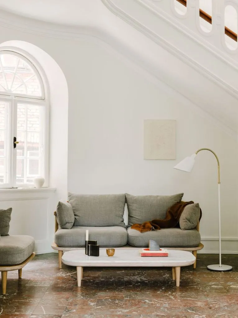 Стол журнальный Fly SC5 White Oiled Oak Honed Bianco Carrara