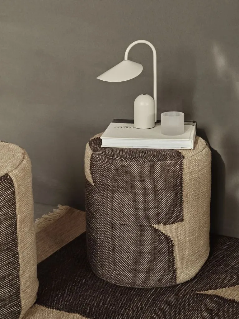 Светильник настольный Arum Portable Lamp Cashmere