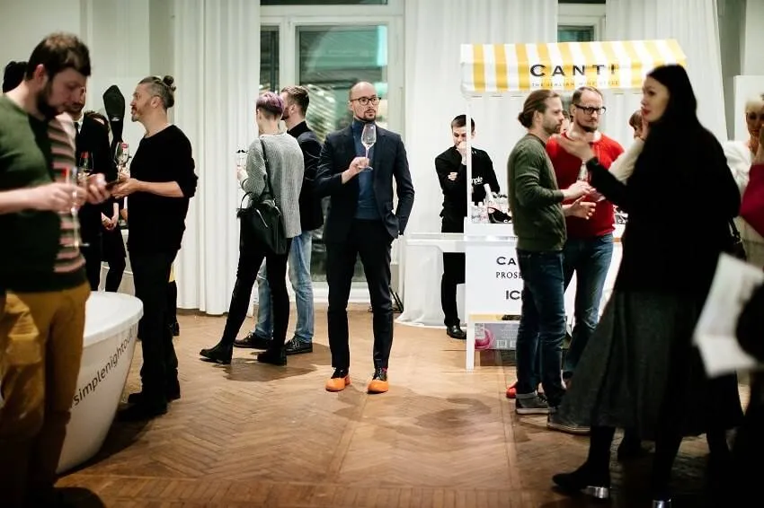 Закрытая винная вечеринка Simple Night Out - фотография 14