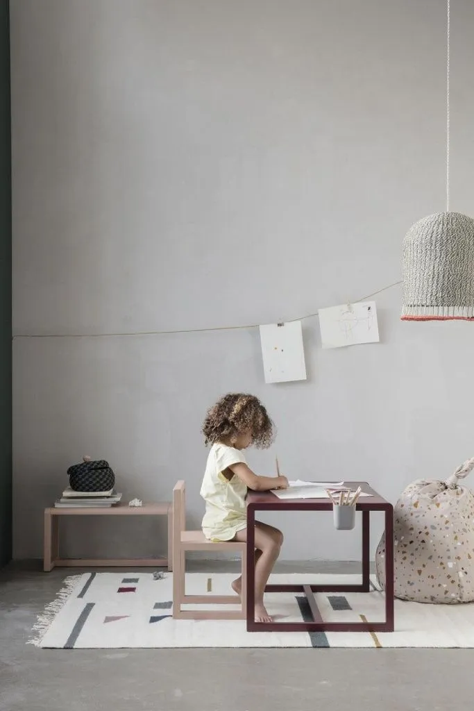 Стол детский Little Architect Table Bordeaux