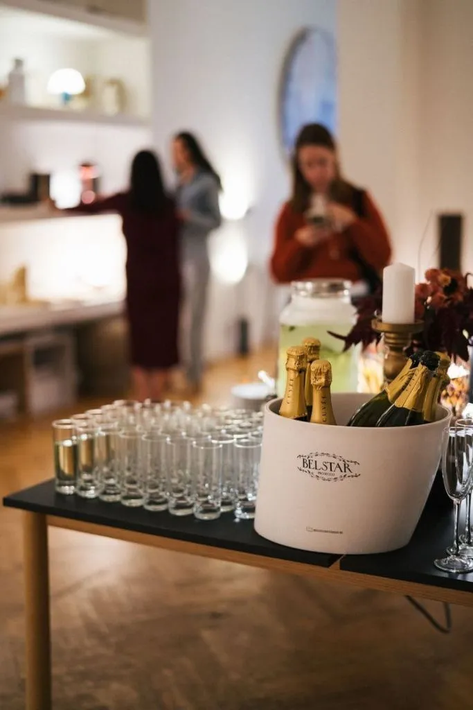 Happy Birthday, L'appartement! - фотография 3