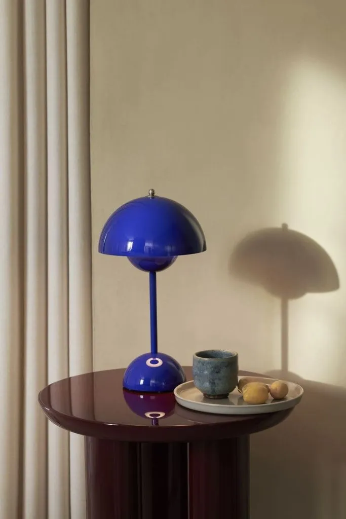Светильник настольный Flowerpot VP9 Cobalt Blue