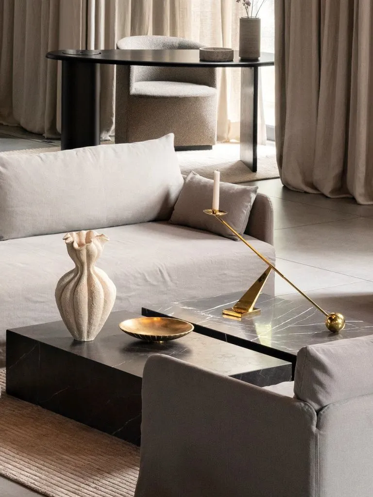 Подсвечник Interconnect Brass