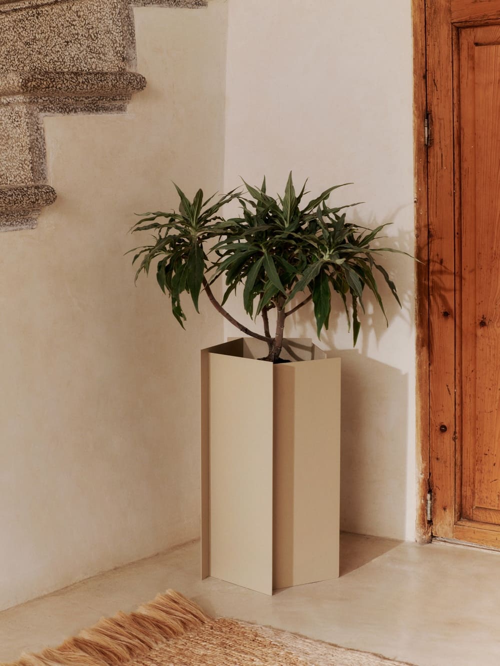 Кашпо Fragma Planter Large