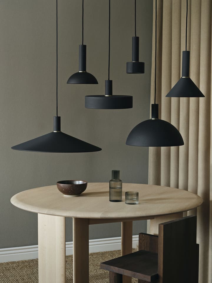 Светильник потолочный Angle Shade Black Socket Pendant High