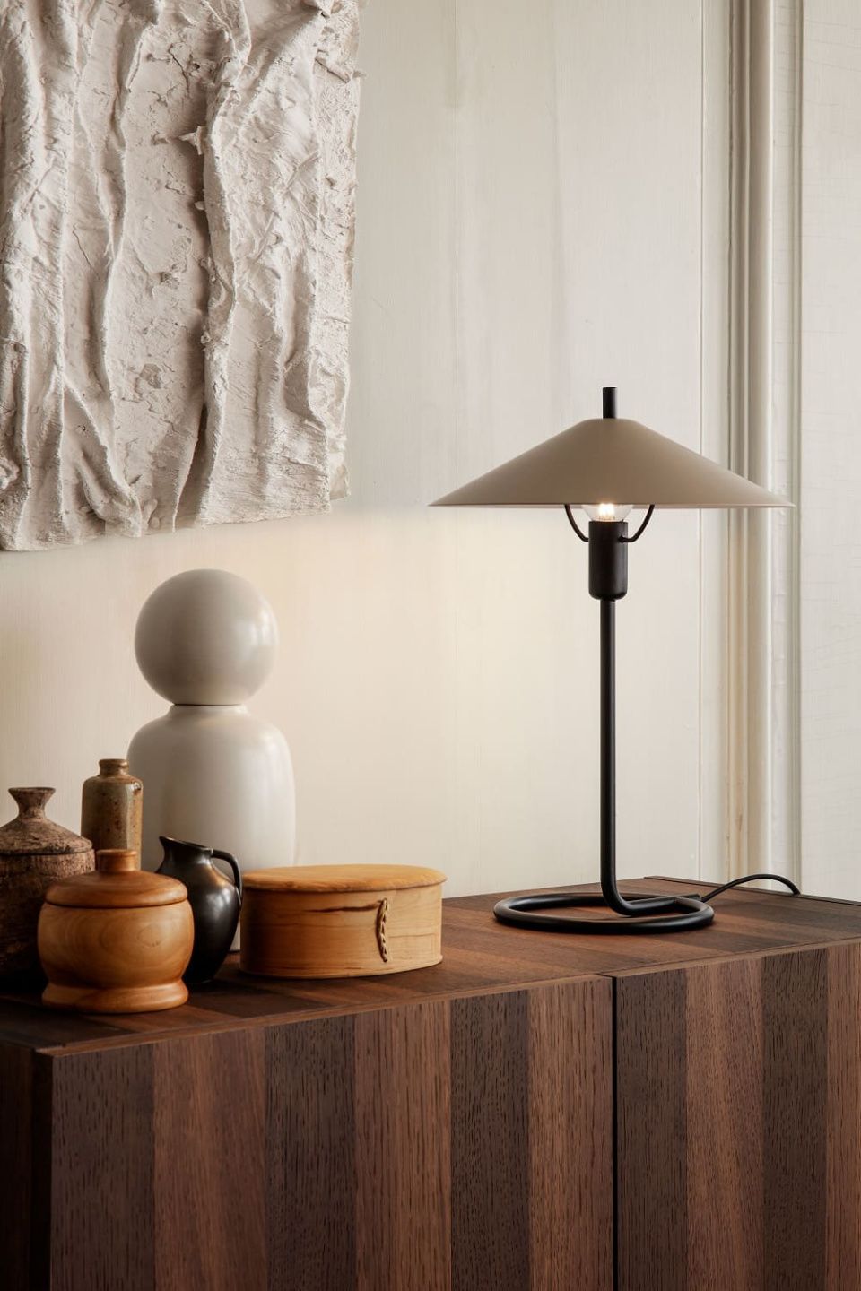 Лампа настольная Filo Table Lamp Black/Cashmere