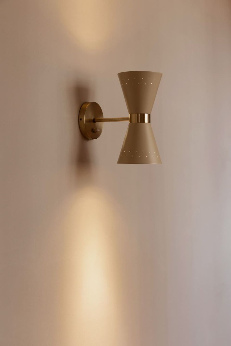 Бра Collector Wall Lamp