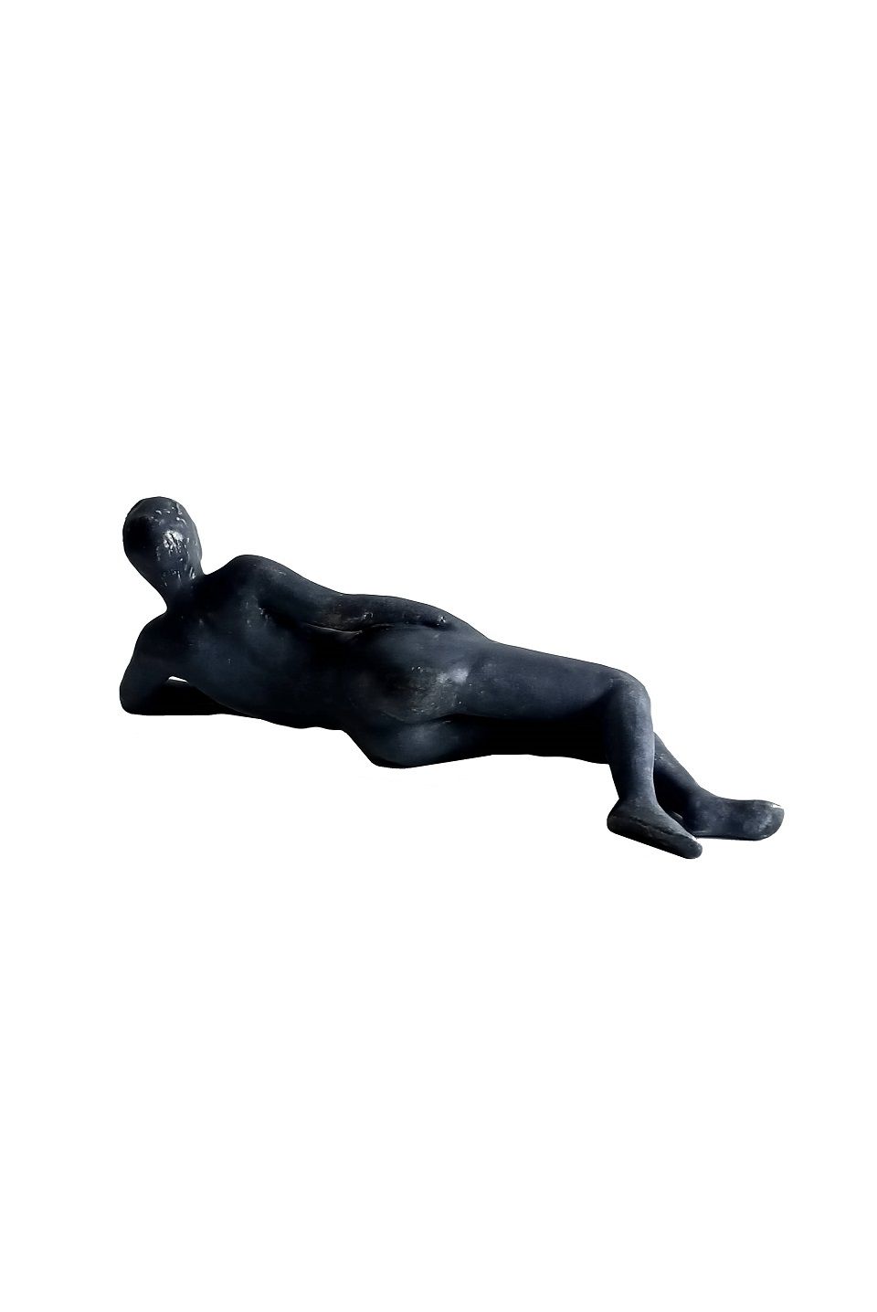 Скульптура «Лежащая обнаженная»