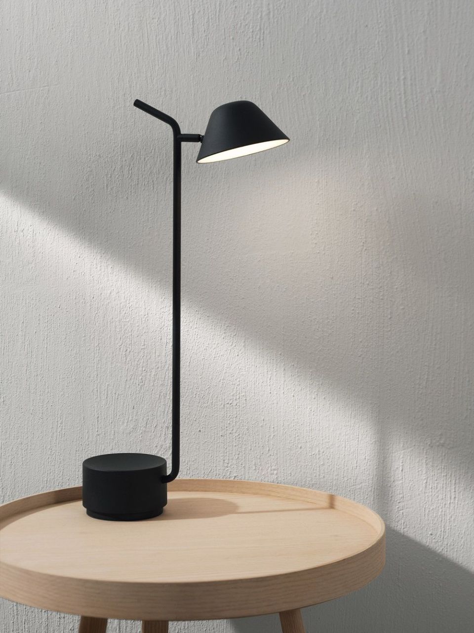 Светильник настольный Peek Table Lamp Black