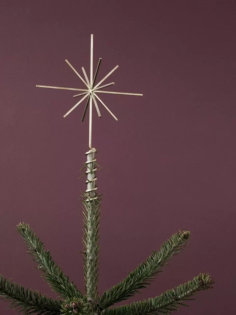 Купить NY Верхушка на елку Brass Christmas Tree Top Star в дизайнерском концепт-сторе Lappartement в Москве