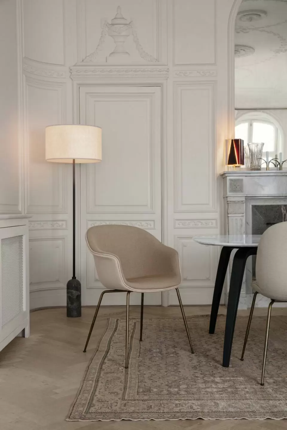 Gravity hot sale floor lamp