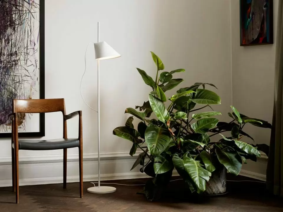 Yuh floor lamp hotsell